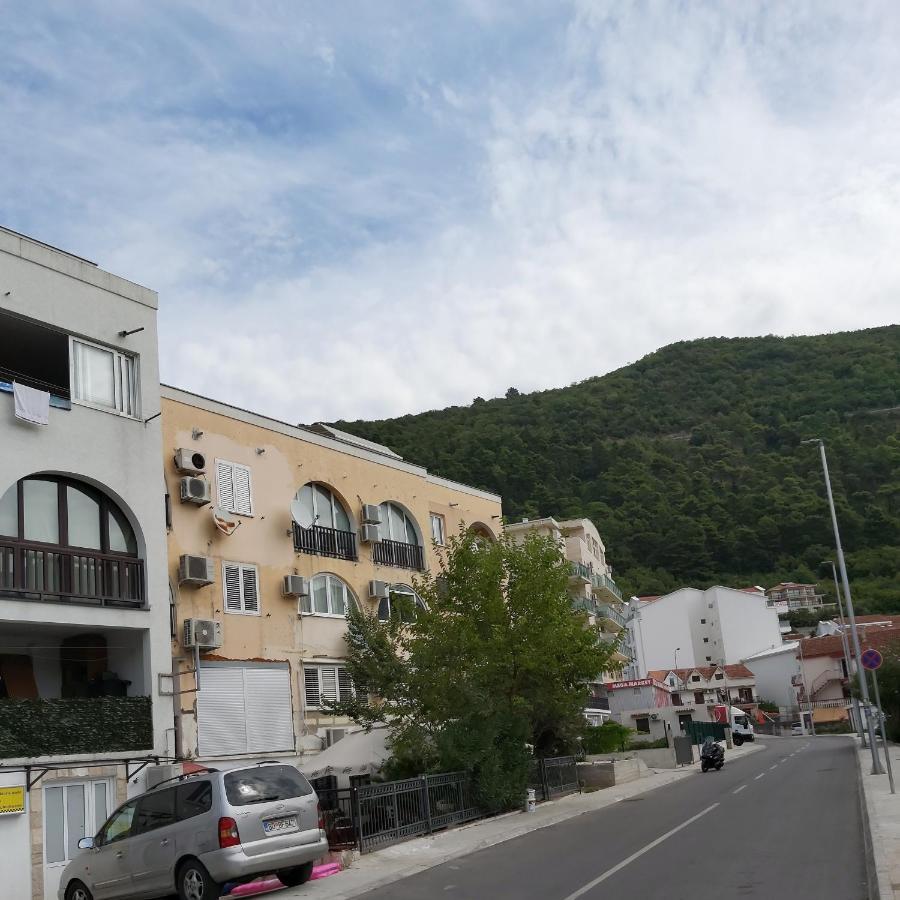 Suncani Apartman 1-Vila Amfora Budva Exterior photo