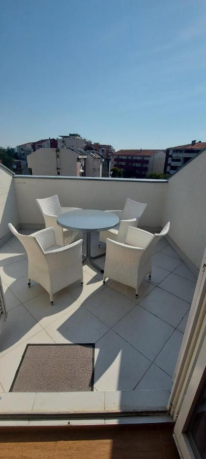 Suncani Apartman 1-Vila Amfora Budva Exterior photo